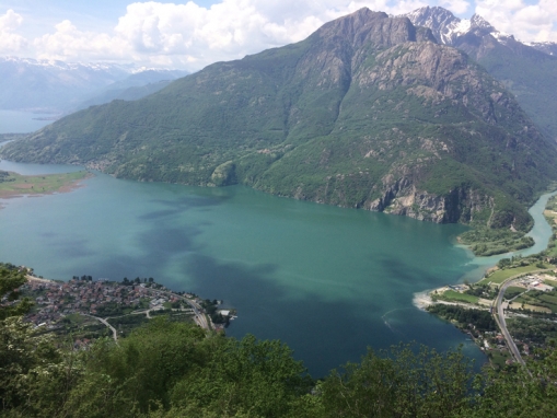 Dal Tracciolino il lago di Mezzola